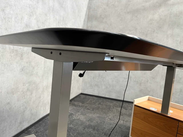 Twinform - elektrisch zit/sta design werkplek 200x85 met dressoir - afbeelding 20 van  21