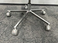 Twinform/ andreu world - 5p design conferentie set ø180 - afbeelding 2 van  29