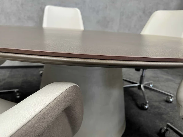 Twinform/ andreu world - 5p design conferentie set ø180 - afbeelding 7 van  29