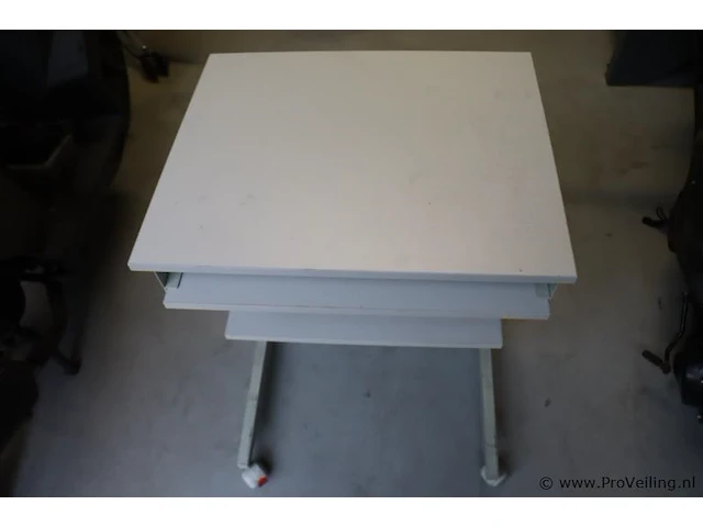 Twingo computertafel op wielen - 60x50x72cm - afbeelding 1 van  5