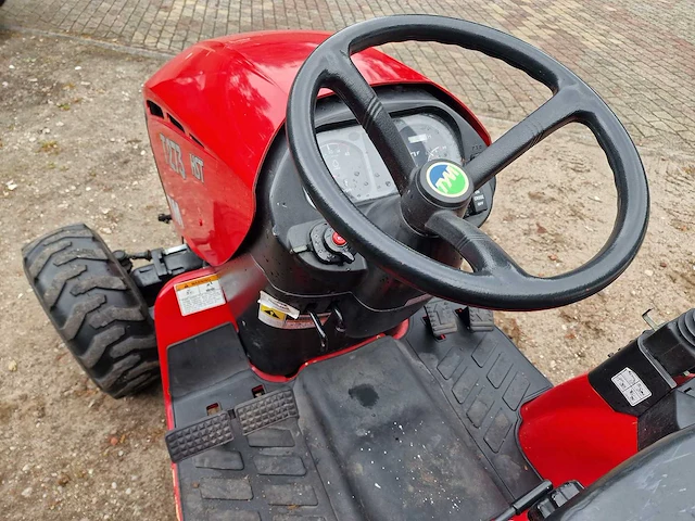 Tym - 2016 - t273 - utility tractor - afbeelding 12 van  13