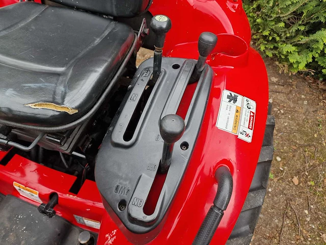 Tym - 2016 - t273 - utility tractor - afbeelding 13 van  13