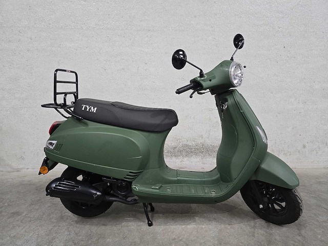 Tym - snorscooter - vespa alpha - 4t 25km uitvoering fbh35n - afbeelding 2 van  7
