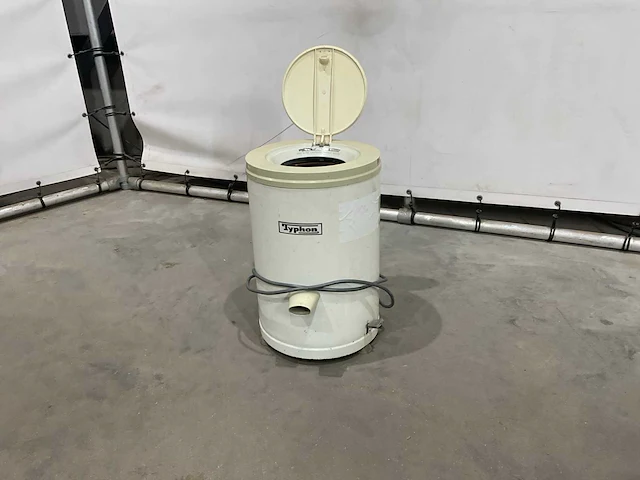 Typhon wasmachine - afbeelding 1 van  6