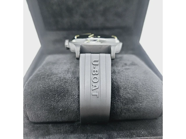 U-boat darkmoon 8464/b - full liquid dial - herenhorloge - afbeelding 12 van  13