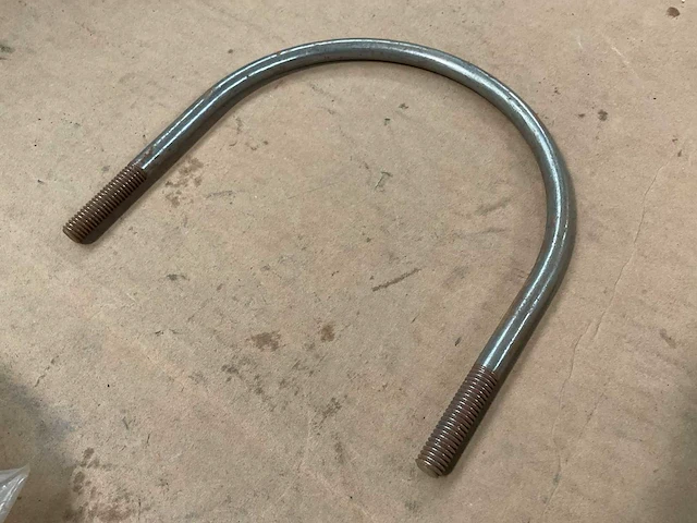 U bolt (5x) - afbeelding 1 van  4