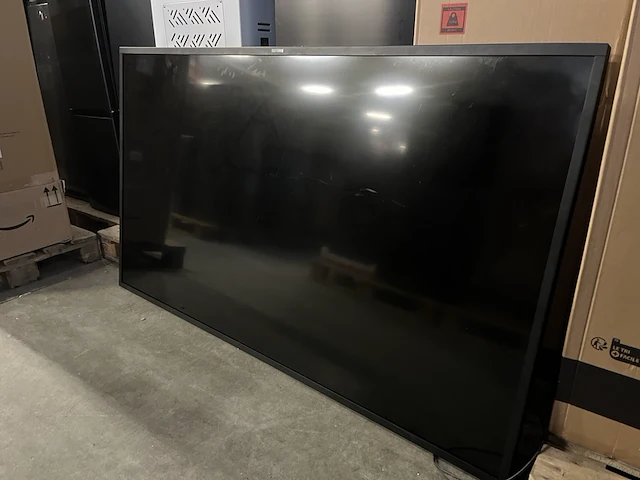 U-line uhd display 84 inch philips, bdl8470qu - afbeelding 2 van  7