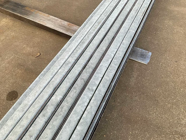 U-profiel (30x30 mm) (95x) - afbeelding 6 van  8