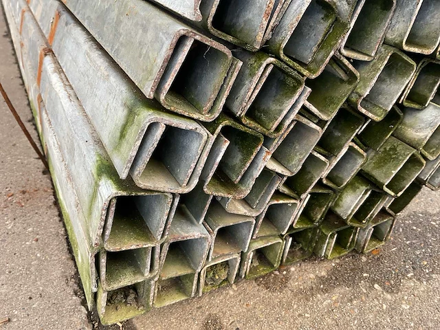 U-profiel (30x30 mm) (95x) - afbeelding 8 van  8