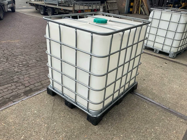 Ubc opslagtank - afbeelding 2 van  2