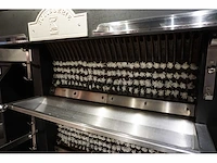 Ubert - rotesserie - afbeelding 4 van  8