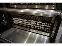 Ubert - rotesserie - afbeelding 5 van  8