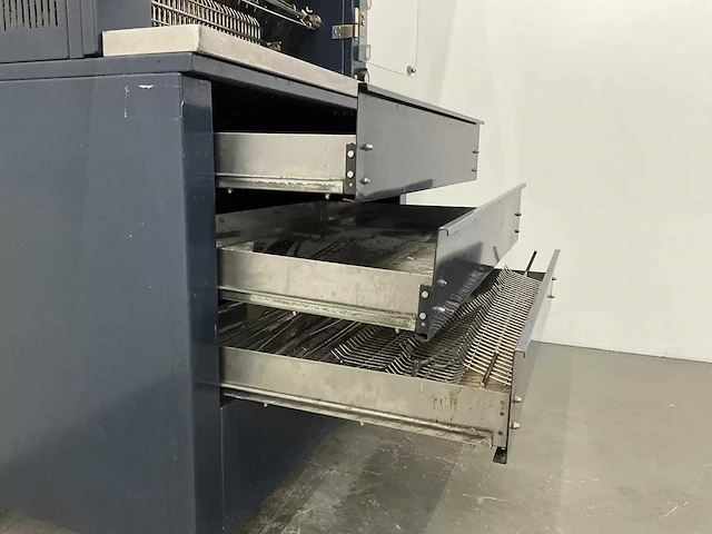 Ubert - rt 44 e - elektrische infrarood kippengrill rotisserie - afbeelding 4 van  18