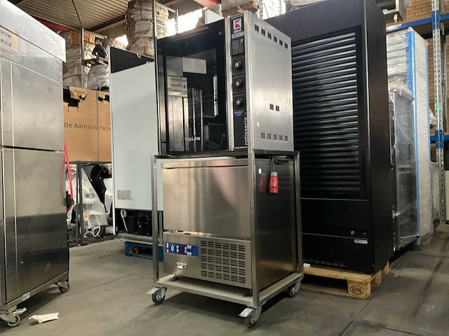Ubert rotisserie rt 403 kippengrill & blastchiller - afbeelding 1 van  11