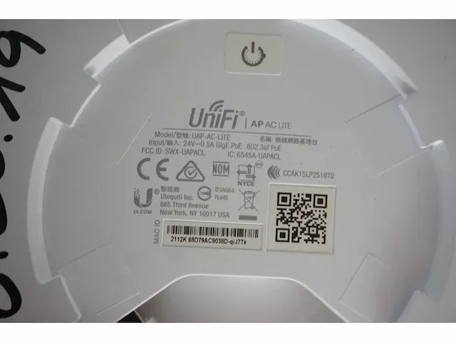 Ubiquiti unifi - ap ac lite - wifi, router & switch - afbeelding 2 van  2