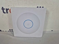 Ubiquiti unifi 6 long-range - access point - wifi versterker - wifi 6 - afbeelding 2 van  2