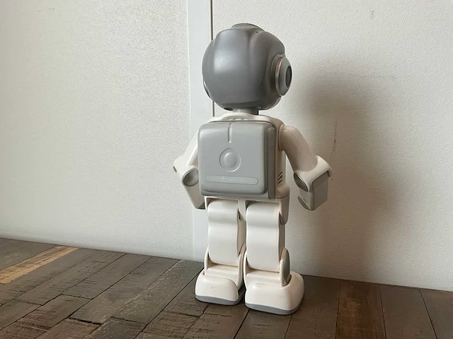 Ubtech alpha mini robot - afbeelding 4 van  7