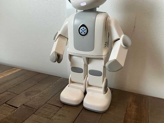 Ubtech alpha mini robot - afbeelding 3 van  8