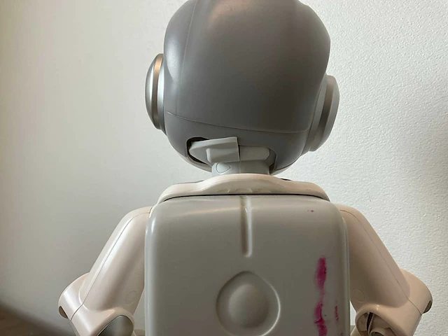 Ubtech alpha mini robot - afbeelding 6 van  8