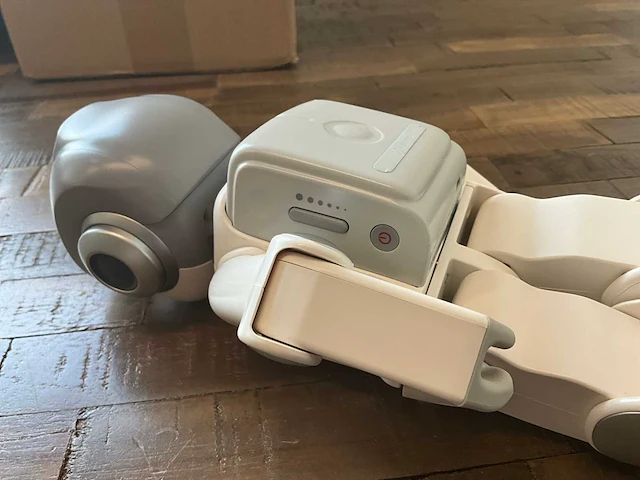 Ubtech alpha mini robot - afbeelding 5 van  7