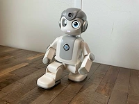 Ubtech alpha mini robot - afbeelding 1 van  8