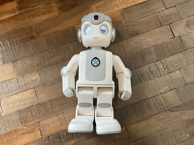 Ubtech alpha mini robot - afbeelding 2 van  8