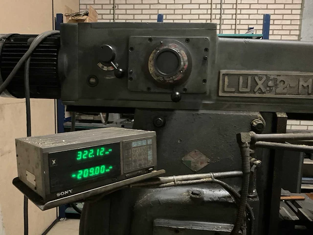 Ucimi lux-2-m universele freesmachine - afbeelding 18 van  23