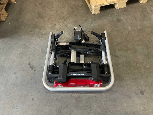 Uebler i 21 z fietsdrager - afbeelding 1 van  4
