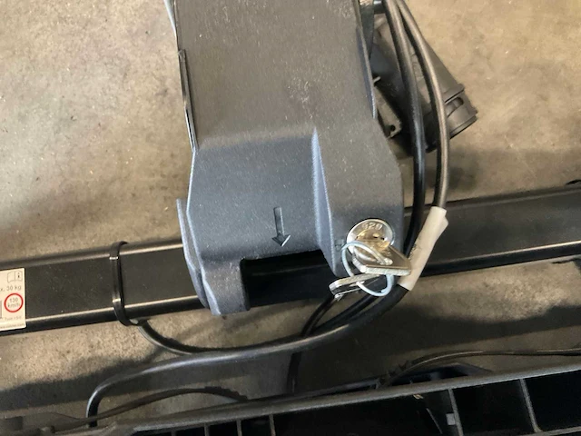 Uebler i 21 z fietsdrager - afbeelding 3 van  4