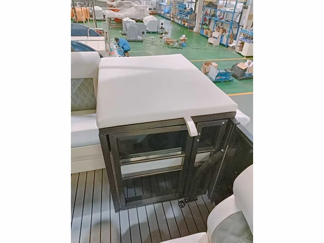 Uf boats - 2025 - 22 ft pontoon - pontoon boot / speedboot / motorboot - afbeelding 6 van  15