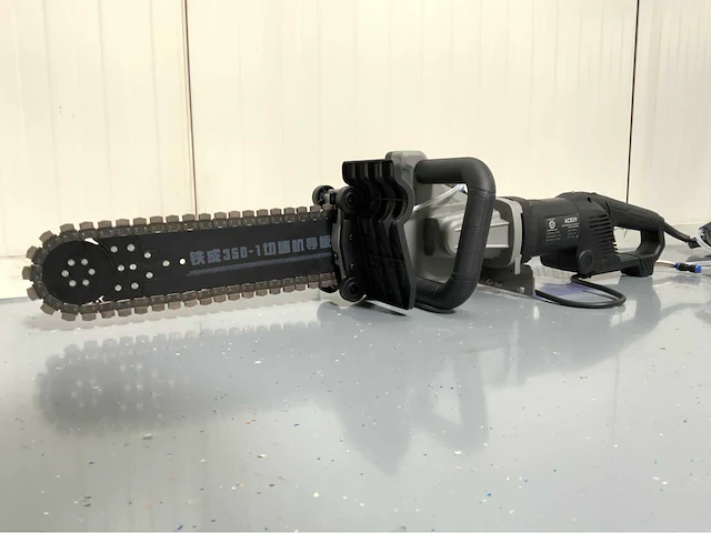 Uf equipment - 2025 - ac 839 - betonzaag - afbeelding 1 van  17