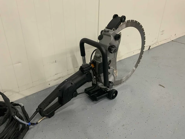 Uf equipment - ac8500 - ringzaag - afbeelding 21 van  22