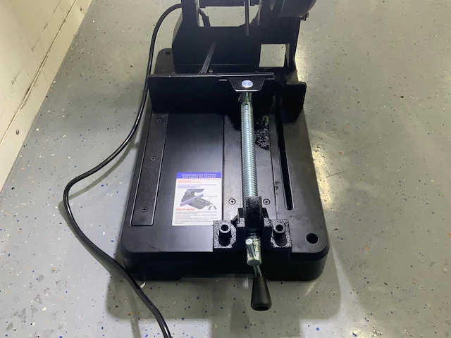 Uf equipment - ac966 - cirkelzaagmachine metaal - afbeelding 11 van  22