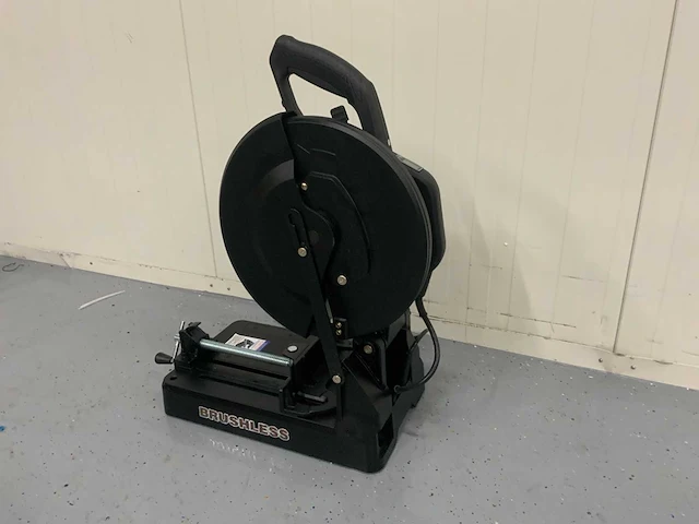Uf equipment - ac966 - cirkelzaagmachine metaal - afbeelding 19 van  22