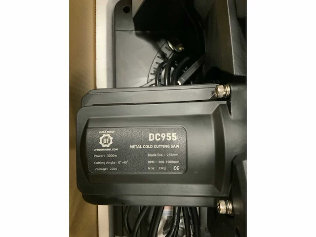 Uf equipment - dc955 - cirkelzaagmachine metaal - afbeelding 16 van  21