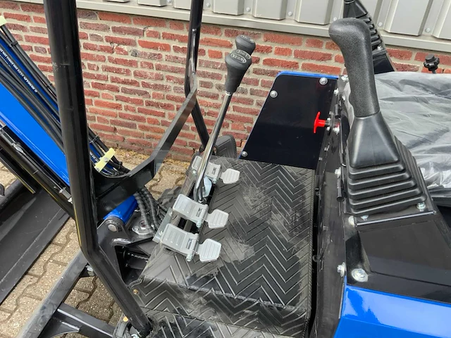 Uf equipment nm-e15 rupsgraafmachine - afbeelding 2 van  15