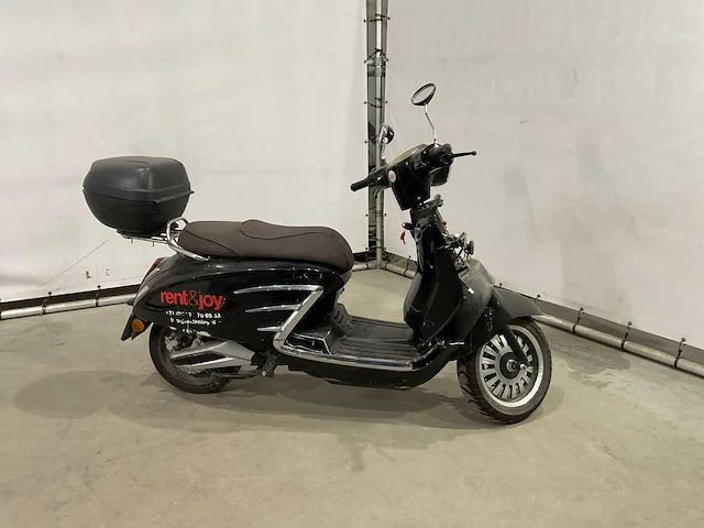 Ugbest - snorscooter - e-boy pickout - e-scooter - afbeelding 6 van  12