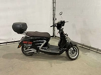 Ugbest - snorscooter - e-boy pickout - e-scooter - afbeelding 6 van  12