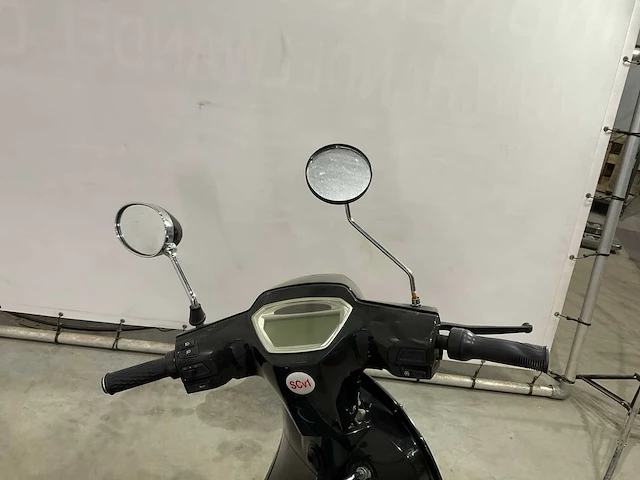 Ugbest - snorscooter - e-boy pickout - e-scooter - afbeelding 12 van  12