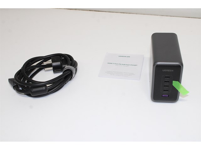 Ugreen nexode usb c-oplader 300 w pd 3.1 usb c-voeding 5-poorts gan-oplader 5-in-1-oplaadstation - afbeelding 3 van  4