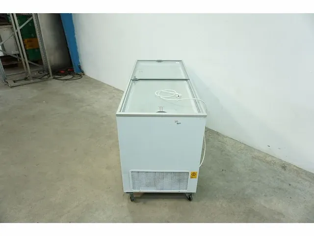 Ugur - udd 600 sc - vriezer - afbeelding 2 van  5