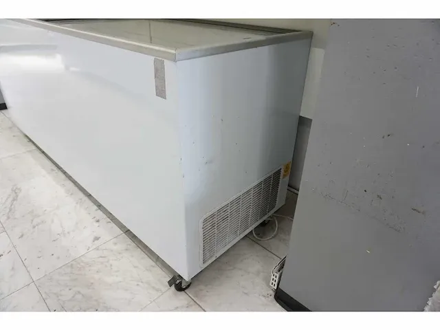 Ugur - udd 600 sc - vriezer - afbeelding 2 van  5