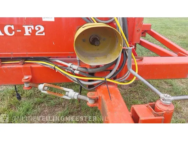 Uienrooier amac, f2 - afbeelding 4 van  64