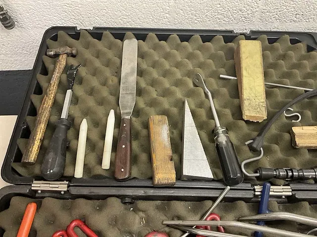 Uitdeuken zonder spuiten systeem - afbeelding 9 van  12