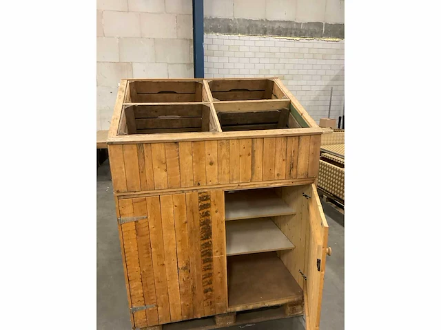 Uitgiftebalie verkoopbalie steigerhout - afbeelding 3 van  8
