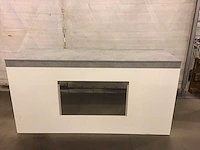 Uitgiftebalie wit met plexiglas en betonlook bovenblad - afbeelding 1 van  4