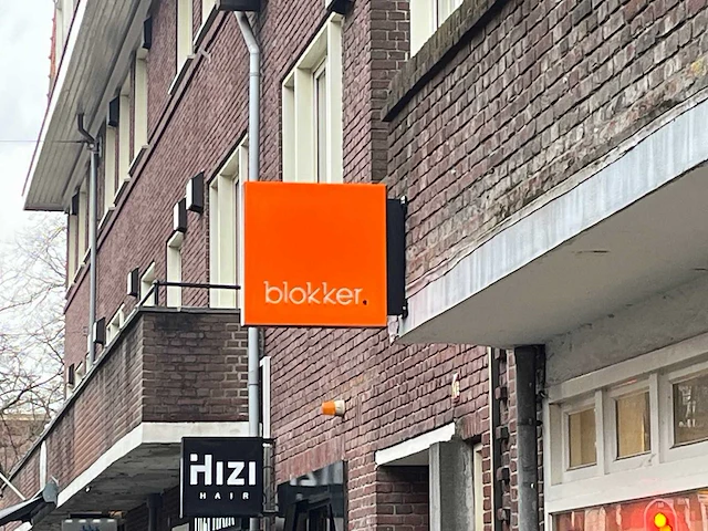Uithangbord met verlichting (2x) - afbeelding 4 van  4