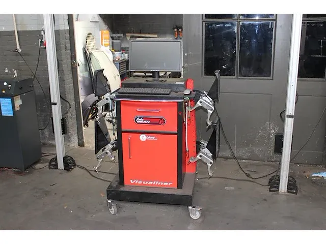 Uitlijnapparaat john bean (snap-on) type 3d ultra arago. bouwjaar 2011. - afbeelding 1 van  5