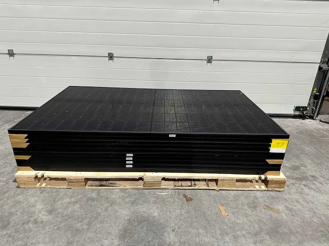 Ulica solar - set van 10 zonnepanelen (360 wp) met 1 solax 3.0k omvormer (3-fase) - afbeelding 2 van  9