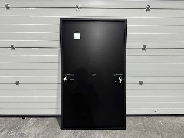Ulica solar - set van 10 zonnepanelen (360 wp) met 1 solax 3.0k omvormer (3-fase) - afbeelding 4 van  9